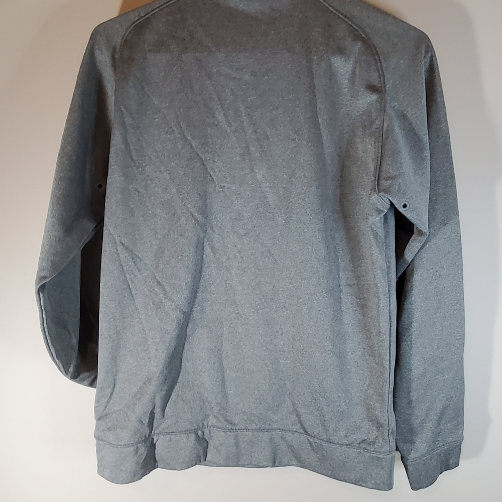 Under armour pull over - Picture 3 of 4